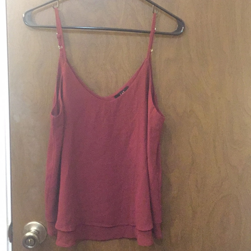 3/$9 Maroon tank top Medium